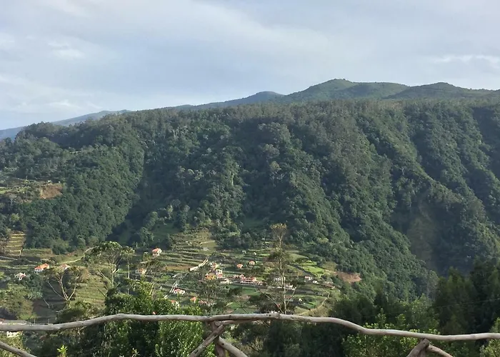 Casa Da Grota Hébergement de vacances *