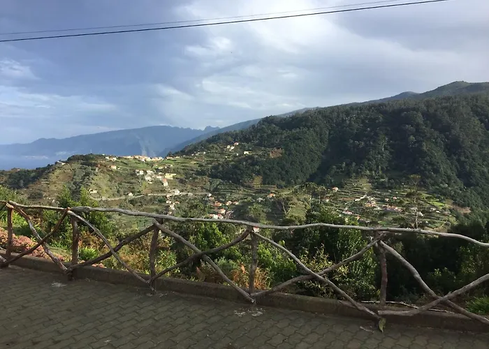 Casa Da Grota Porto Moniz